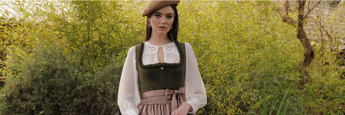 Schlichte Dirndl Schlichte Dirndl