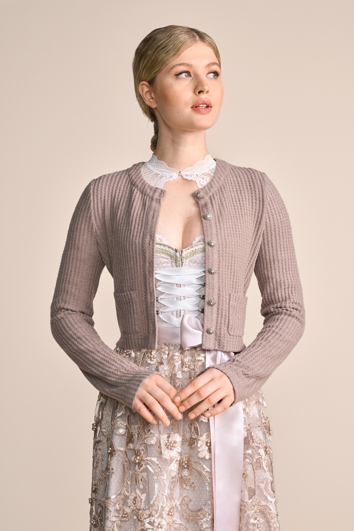 Dirndl Trachtenstrickjacke Beige Damen Trachtenjacke Jalma In