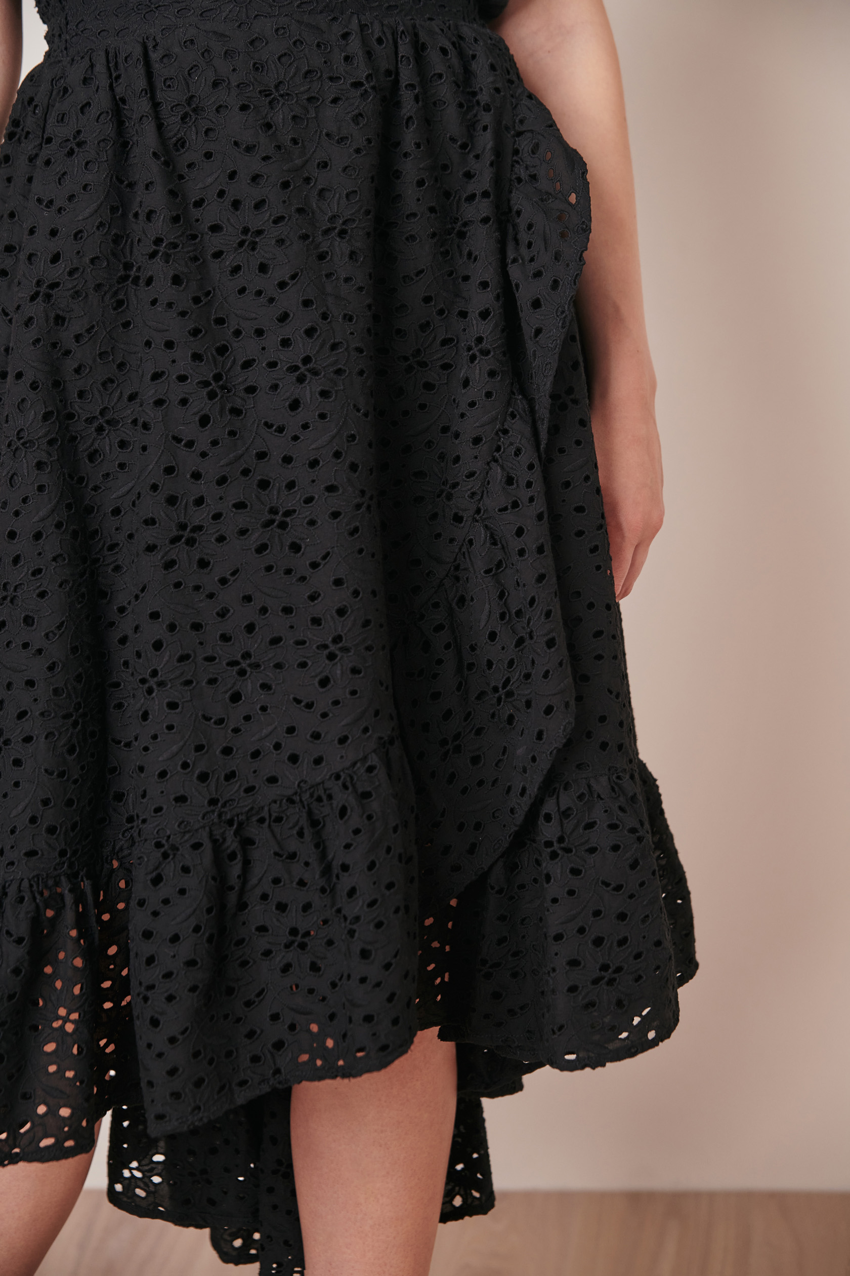 ◆Loulouseoul◆ Heart Dot Midi Skirt Black Skirt - LOULOUSEOUL