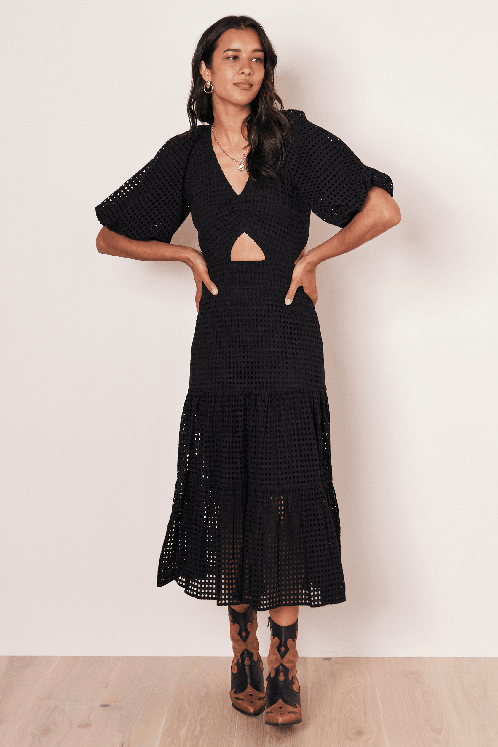 パーティードレス Purl Knit Lace Cut-out Shoulder Dress img51264_src.webp