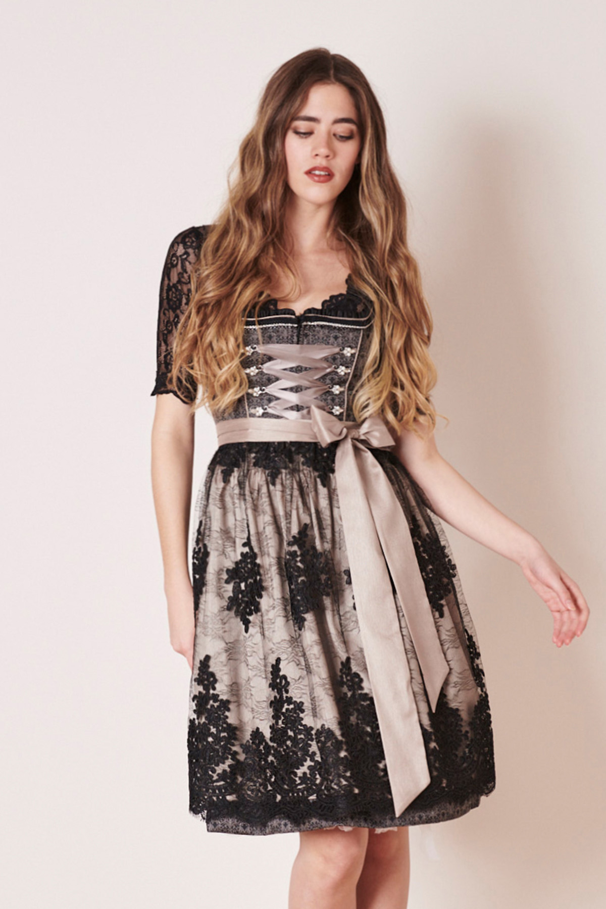 Dirndl Tina (60cm)