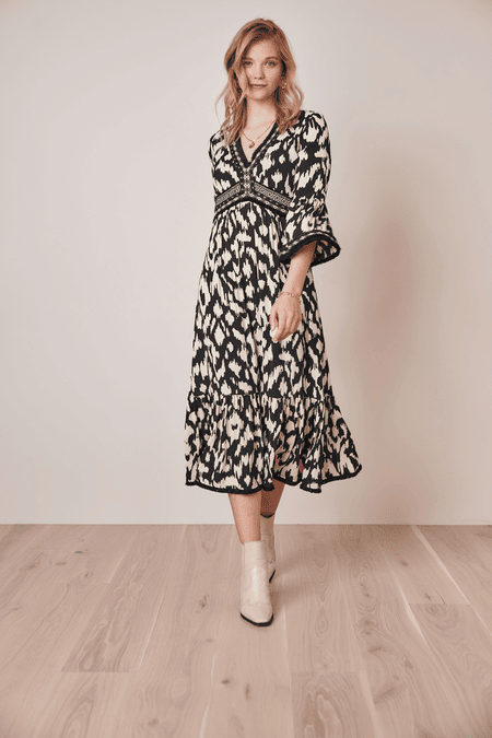Maxikleid mit Borten